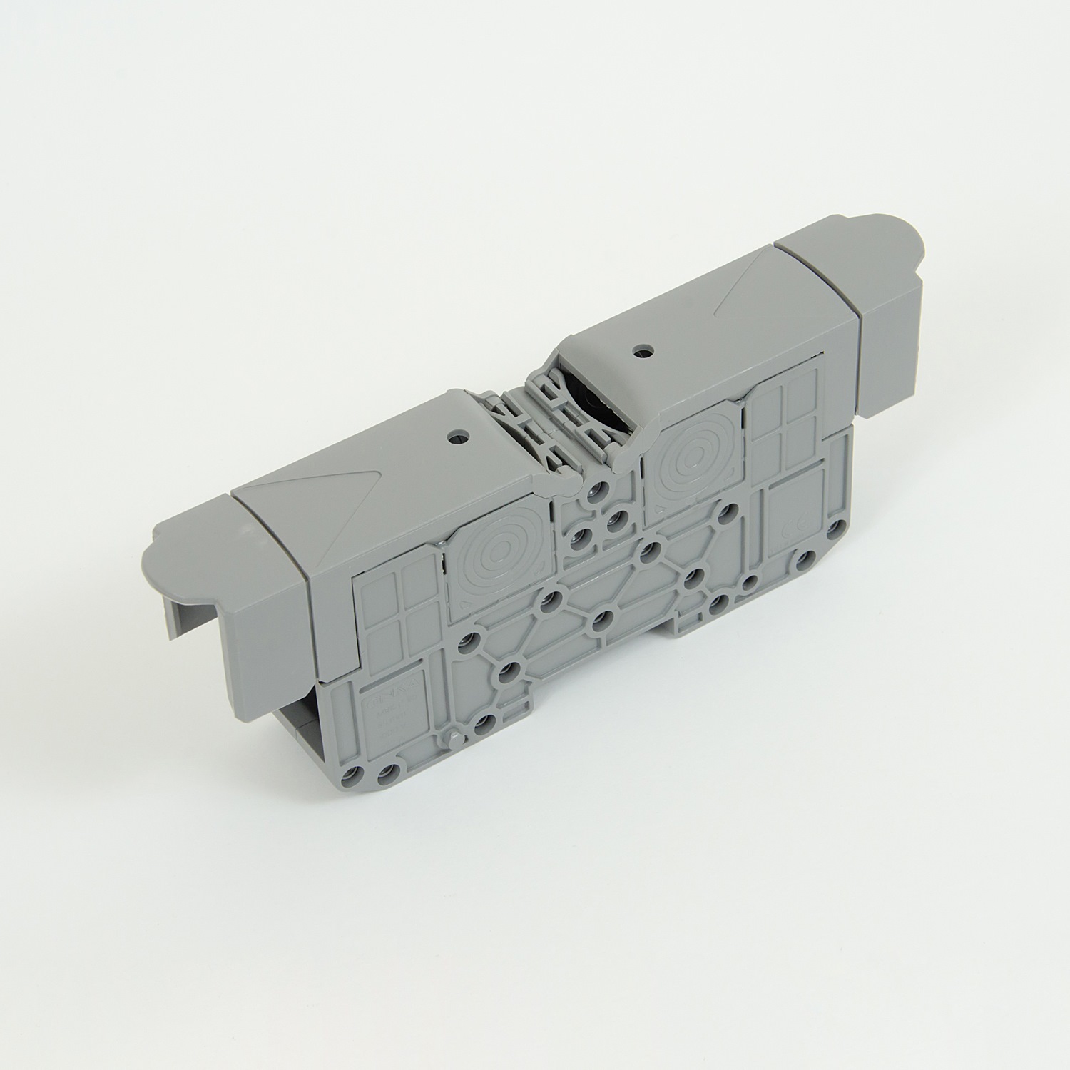 068613275ba4247e40f4785ec7658440.jpg 81e3f191cb24fafb2eff01ee03ab83ae